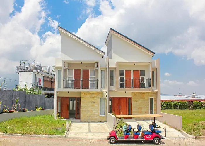 Panorama Villas Batu F-16